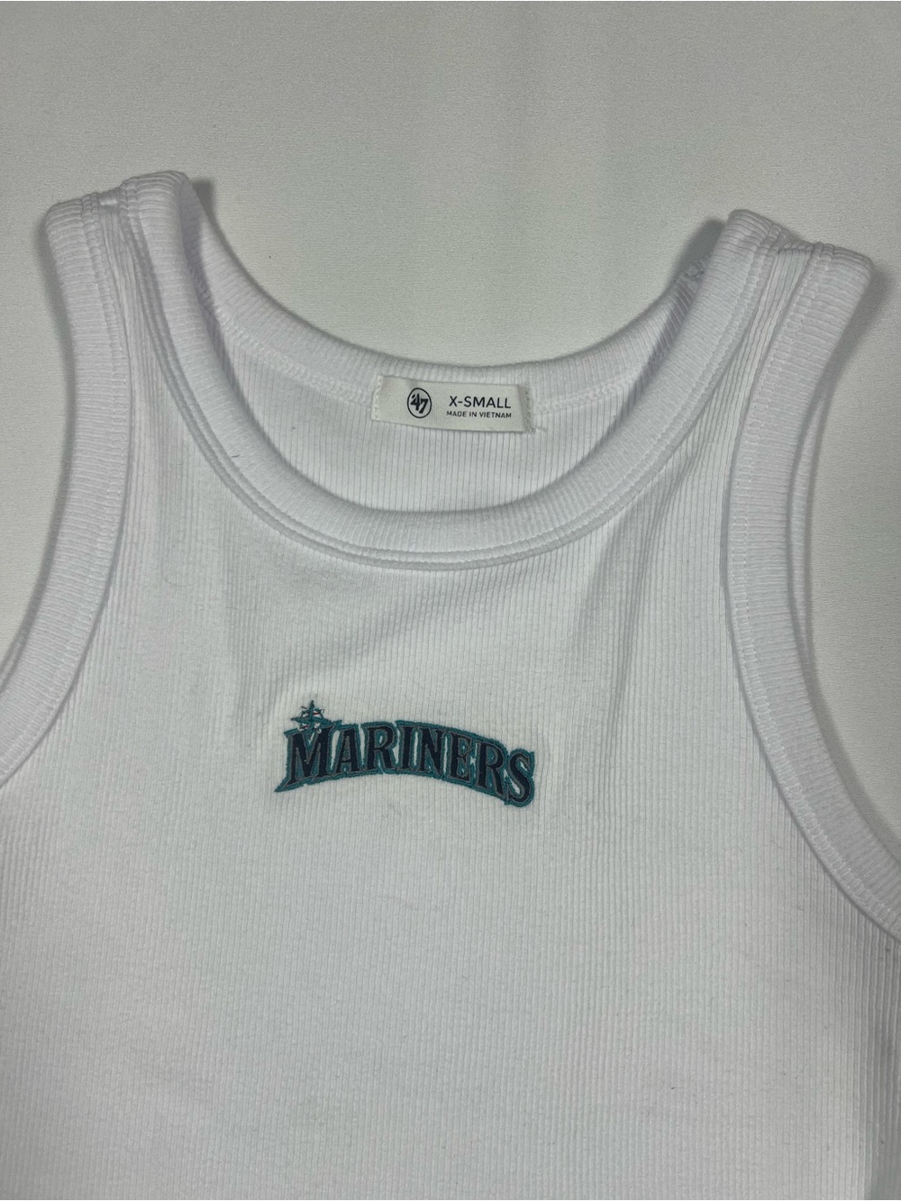 ‘47 Brand Women’s Mariners Cropped Team Ribbed Tank - Picture 3 of 6